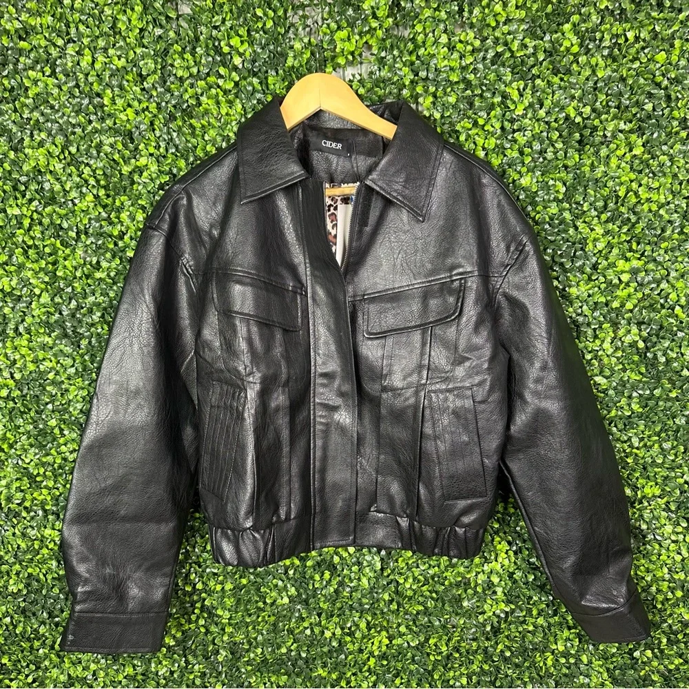 Nwt faux leather Cider Classic Black‎ Leather moto Jacket